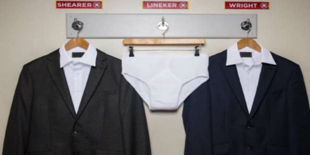 Gary Lineker compr&oacute; los calzoncillos para cumplir su promesa