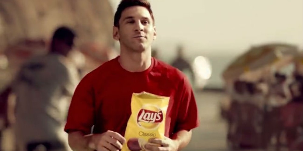 Lionel Messi ya se divierte en Brasil con Lay´s