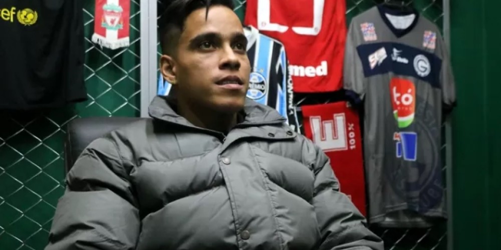 El &uacute;ltimo ganador del Premio Puskas gana m&aacute;s como YouTuber que como futbolista