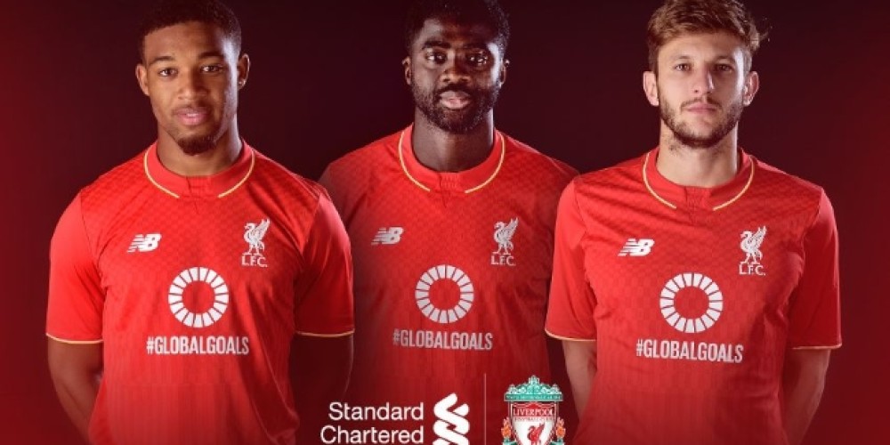 Liverpool tuvo un patrocinador diferente en su último partido