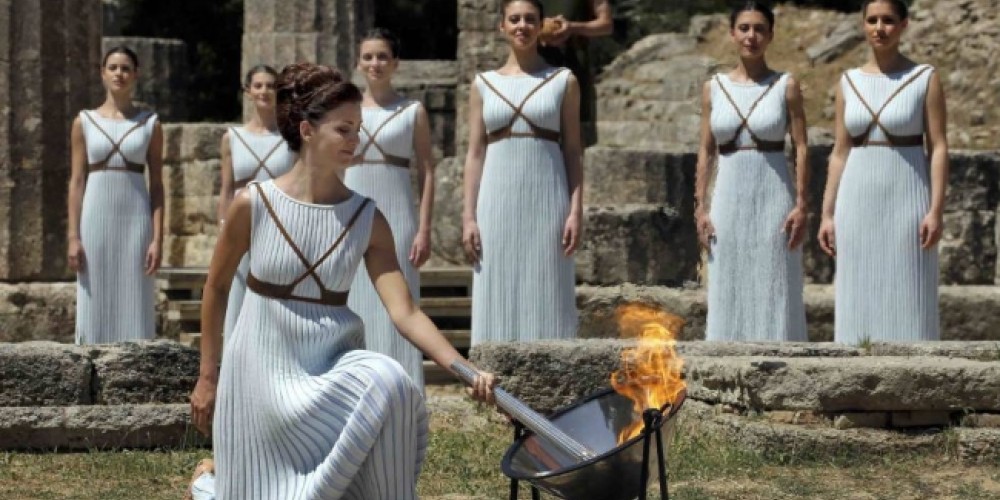 Se encendió la Antorcha Olímpica e inició su camino a Río