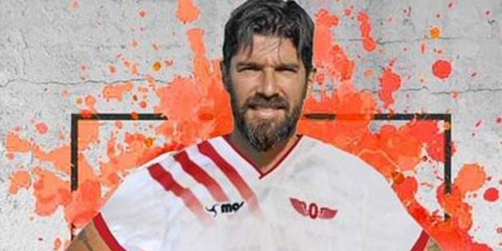 Locura en Olimpia de Minas por la camiseta del “Loco” Abreu