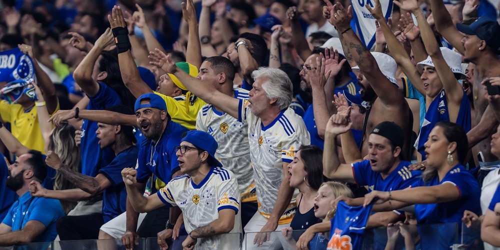 Betfair, main sponsor de Cruzeiro, ceder&aacute; su lugar para incluir una dedicatoria a la hinchada del club