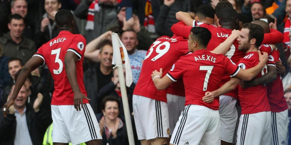 Manchester United renovó a tiempo