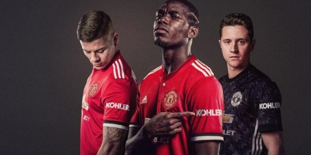 Manchester United presentó el primer sponsor de la manga de su camiseta