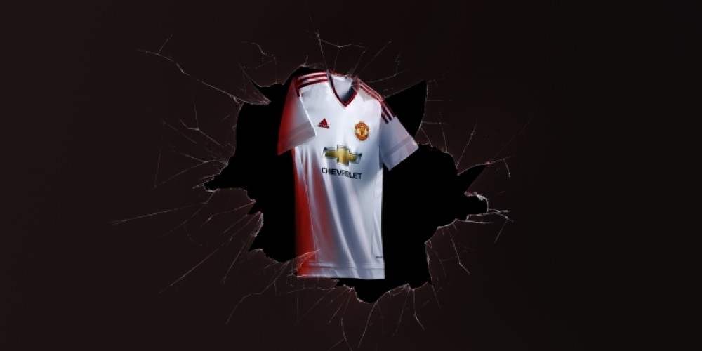 adidas lanzó la camiseta alternativa del Manchester United