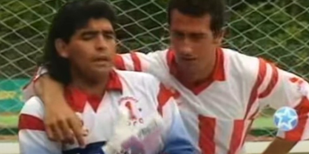 El partido en el que Maradona fue arquero y le metieron 5 goles