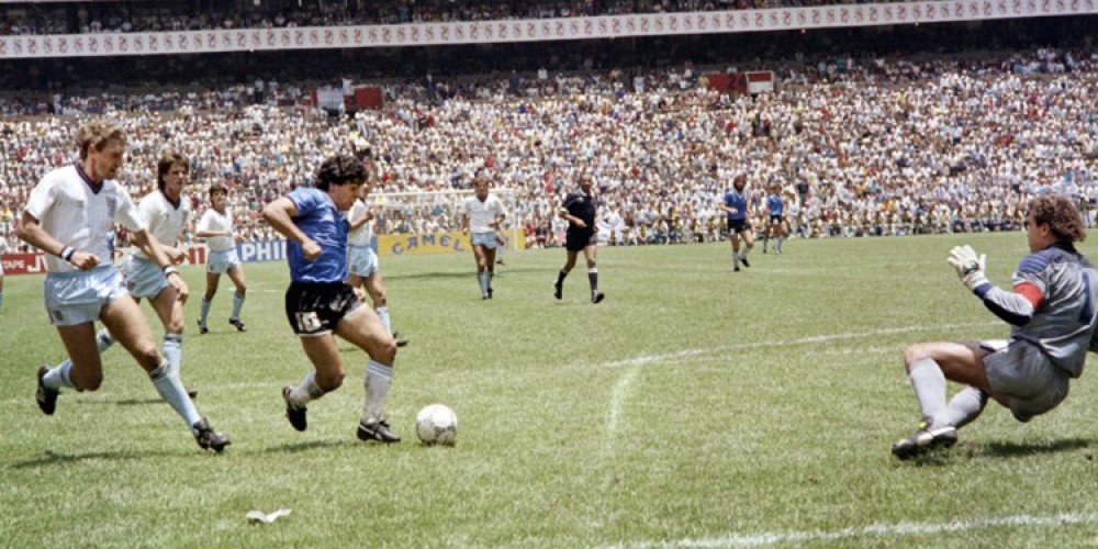El emotivo homenaje a Maradona para celebrar el 35&deg; aniversario del gol a los ingleses