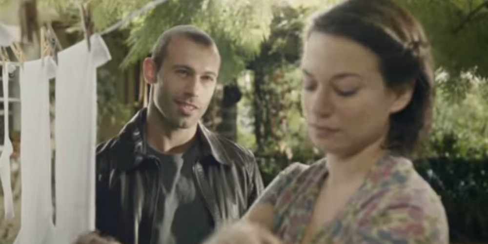 Mascherano es el protagonista de la campaña de Ala