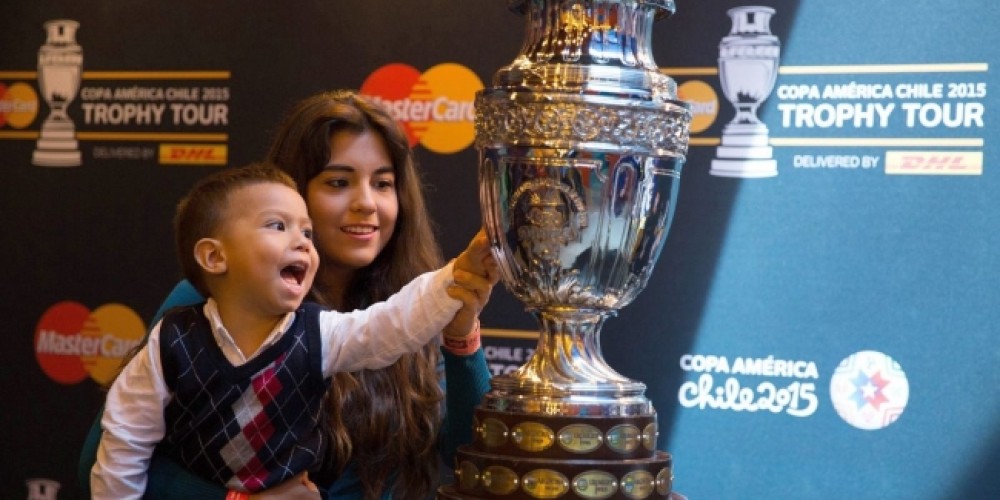 MasterCard presenta el Trophy Tour de la Copa América Centenario en Buenos Aires