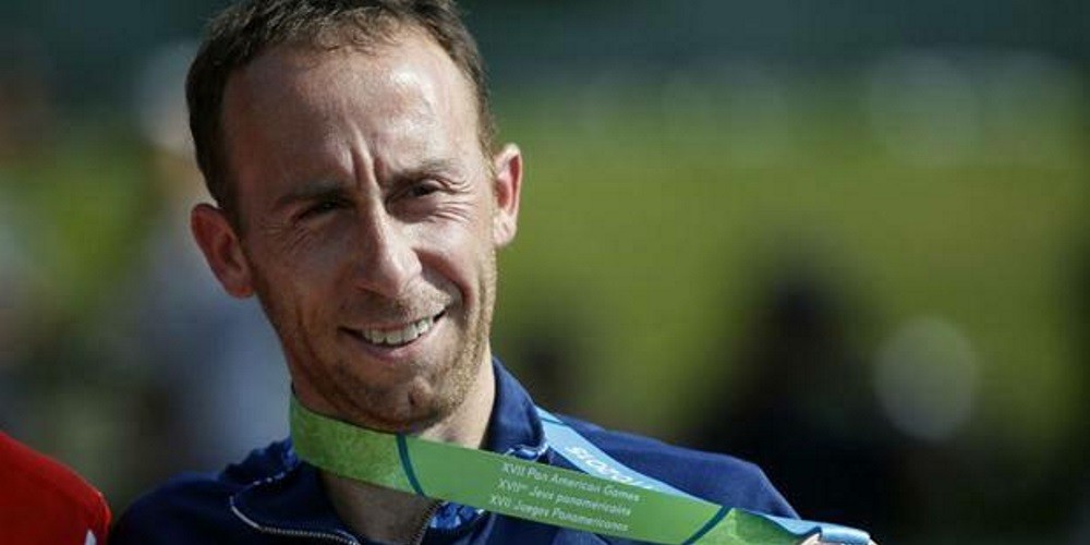 El atleta argentino que usa su Twitter para pedir ayuda para viajar