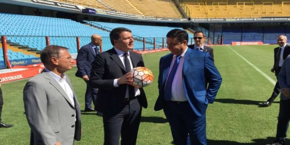 El primer ministro italiano visitó la Bombonera