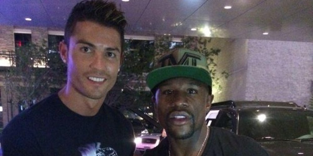 Mayweather asegura tener los medios para que Cristiano Ronaldo se retire en el Newcastle