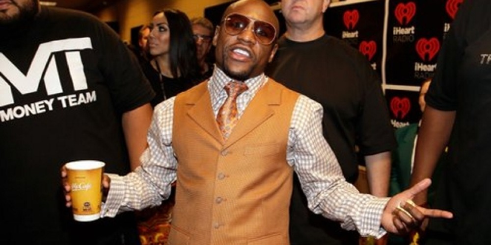 Mayweather sorprendi&oacute; a todos en una fiesta con un impensado disfraz 