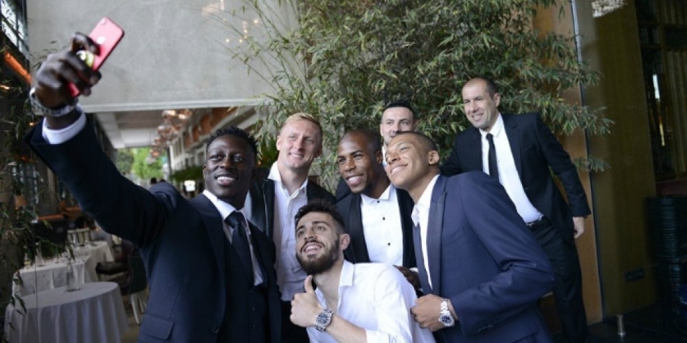 La promesa de 18 años que fue elegido como mejor jugador joven de la Ligue 1 de Francia