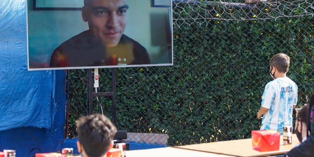 McDonald's invita a ni&ntilde;os y ni&ntilde;as a entrevistar a sus &iacute;dolos de la Selecci&oacute;n Argentina 