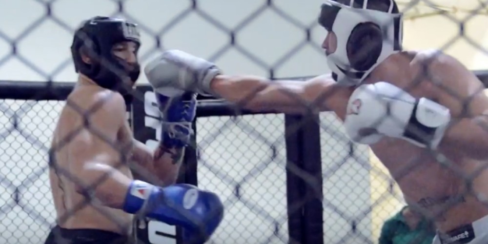 As&iacute; fue la pr&aacute;ctica de McGregor superado por un sparring de boxeo