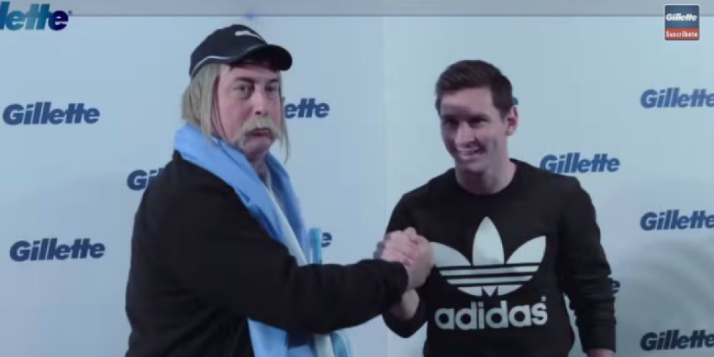 Eber Ludueña viajó a Barcelona para darle un autografo a Lionel Messi