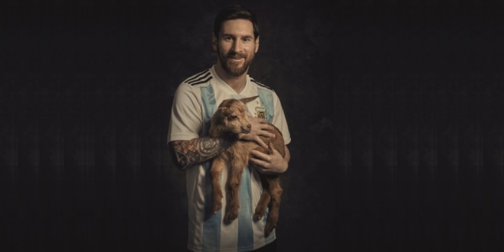El motivo detrás de la portada de Messi en la revista Paper posando con una cabra