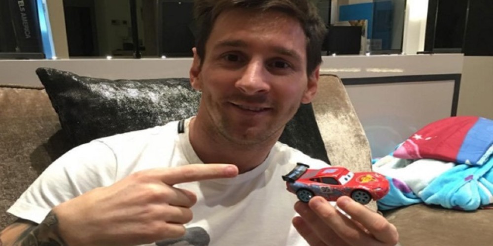 Messi, ir&oacute;nico: &ldquo;El nuevo auto que dicen que compr&eacute;&rdquo;