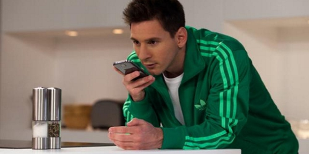Leo Messi present&oacute; en exclusiva el nuevo smartphone de uno de sus patrocinadores
