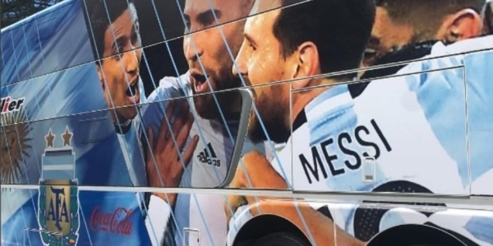 Se develó el micro oficial que transportará a la Selección argentina durante las Eliminatorias