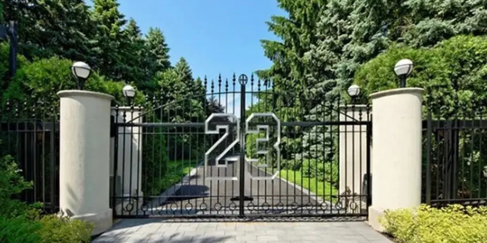 La lujosa mansi&oacute;n que Michael Jordan no logra vender en Estados Unidos