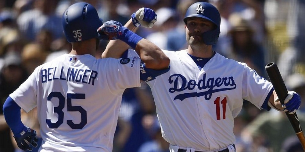 Tras el éxito en la NBA, la MLB considera incorporar sponsors en sus camisetas