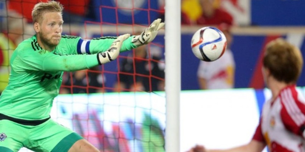 La MLS eligi&oacute; las mejores atajadas de la &uacute;ltima temporada