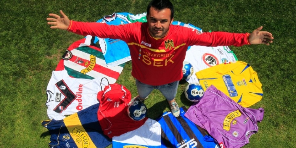 Un jugador chileno se tatu&oacute; los 16 equipos donde jug&oacute;