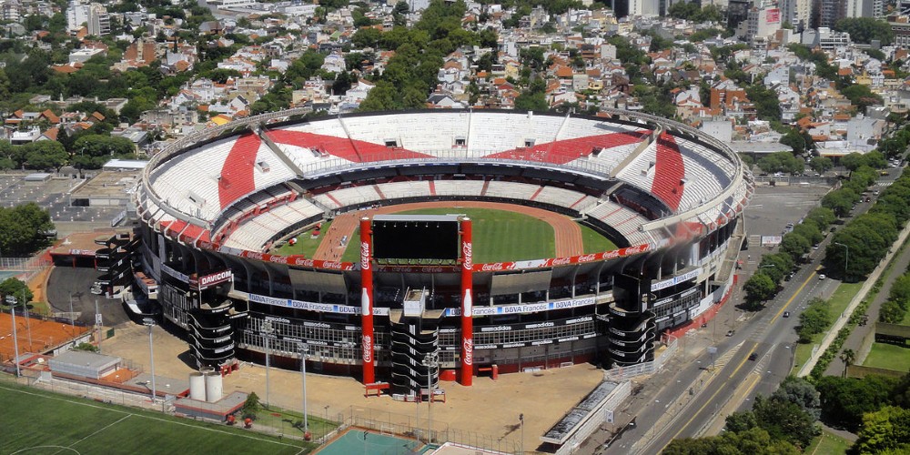 Las claves para que el Monumental tenga un césped de nivel europeo