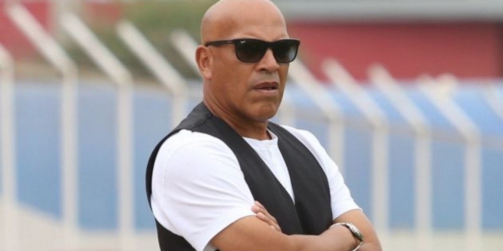 El curioso regalo musical de Mosquera a los jugadores que destacan en Alianza Lima