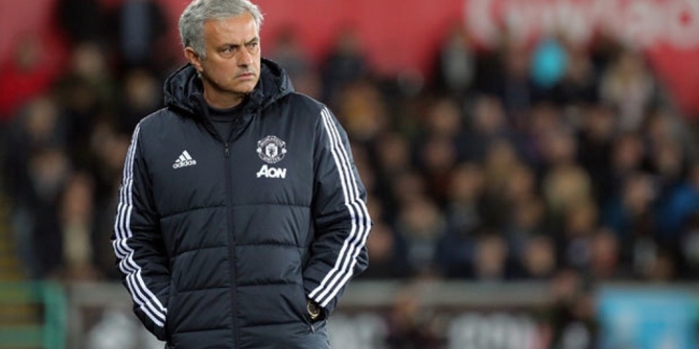 Abren un crowfunding en el Reino Unido para rescindir el contrato a Mourinho