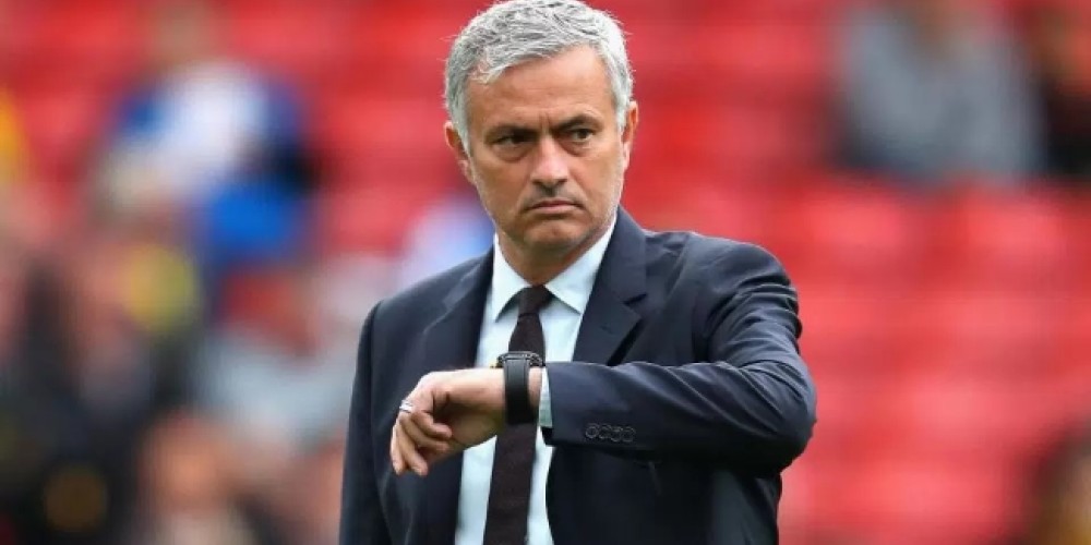 El Manchester United prepara un millonario contrato para renovar a Jos&eacute; Mourinho