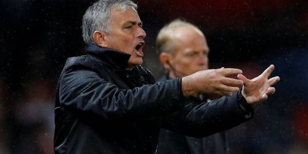 La ingeniosa respuesta de PlayStation a Mourinho despu&eacute;s de sus cr&iacute;ticas