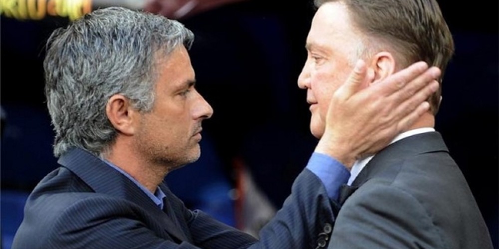 Mourinho firm&oacute; una clausula millonaria en caso de que el Manchester United no lo contrate