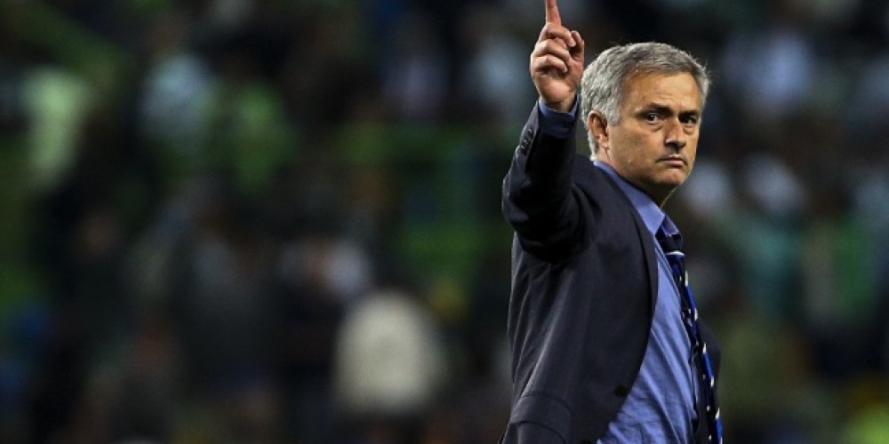 Mourinho ampl&iacute;a su lista negra a 11 jugadores