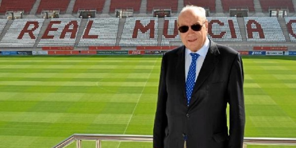 El Real Murcia se vende a 1 euro pero con una deuda de 30 millones