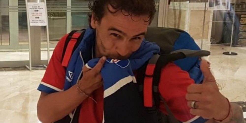 El hincha que camin&oacute; durante 22 d&iacute;as para alentar a Nacional en R&iacute;o de Janeiro