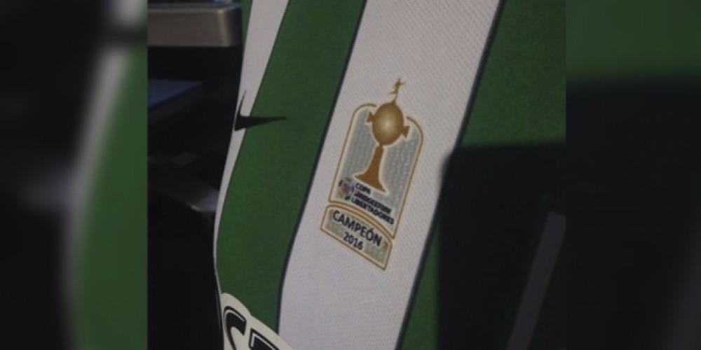 Atlético Nacional presentó su camiseta con el parche de Campeón de América