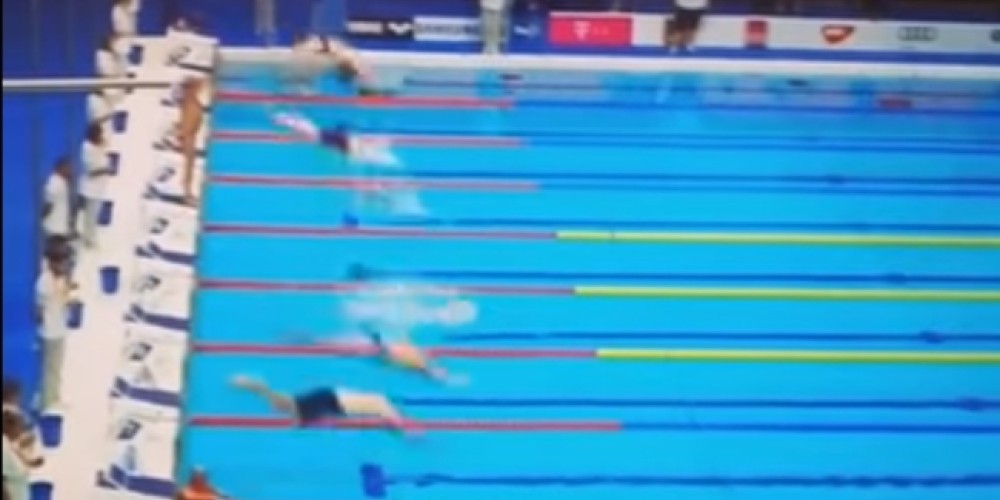 Imperdible: el nadador que se tom&oacute; un minuto de silencio propio