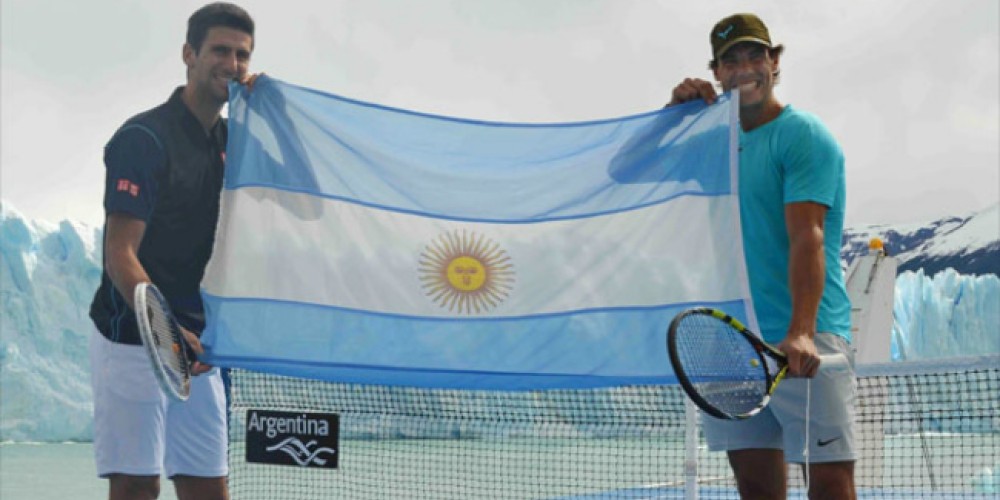 As&iacute; jugaron al tenis Nadal y Djokovic en el Perito Moreno