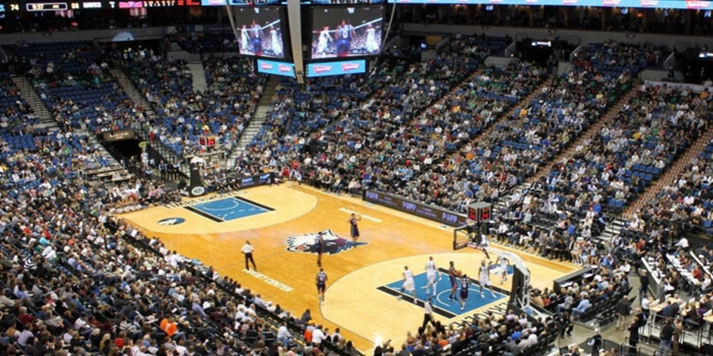 12 jugadores y 4 franquicias llevaron a cabo el traspaso m&aacute;s importante del siglo de la NBA