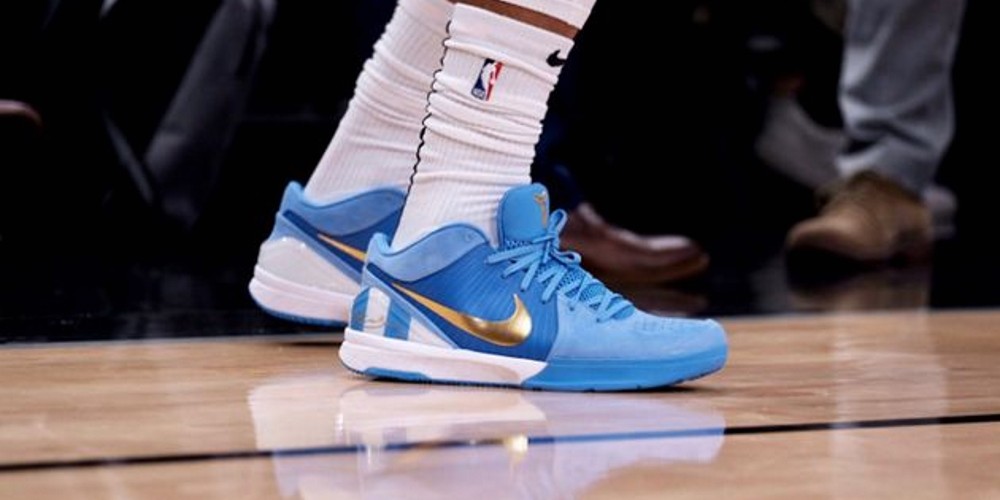 DeRozan homenajeó a Ginóbili con un modelo de zapatillas personalizado