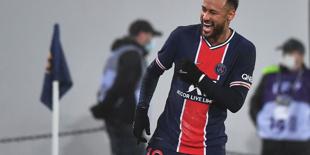 Neymar renov&oacute; con el PSG, &iquest;cu&aacute;nto ganar&aacute; por temporada?