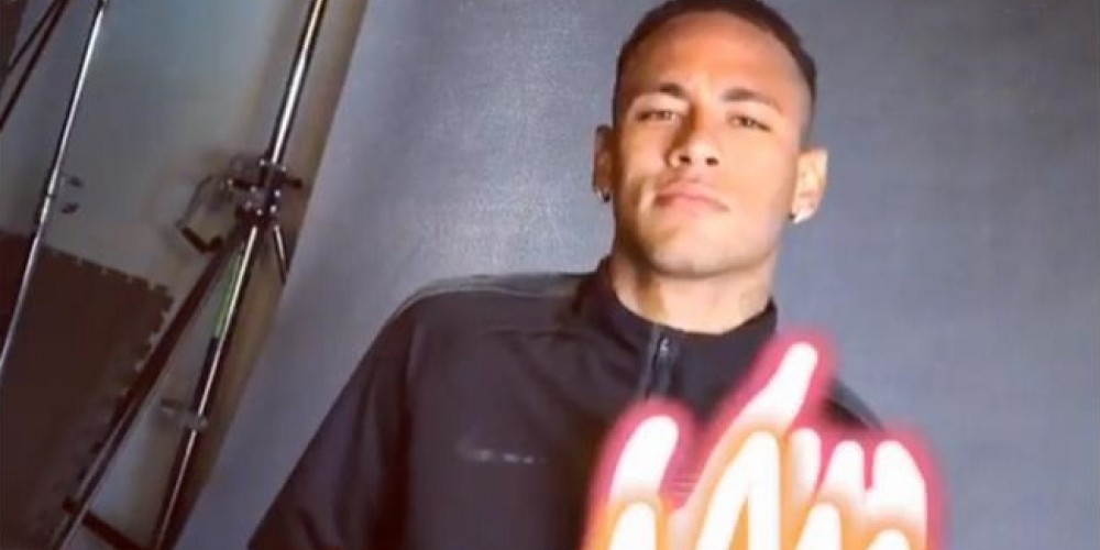 Neymar revela sus nuevos botines por accidente