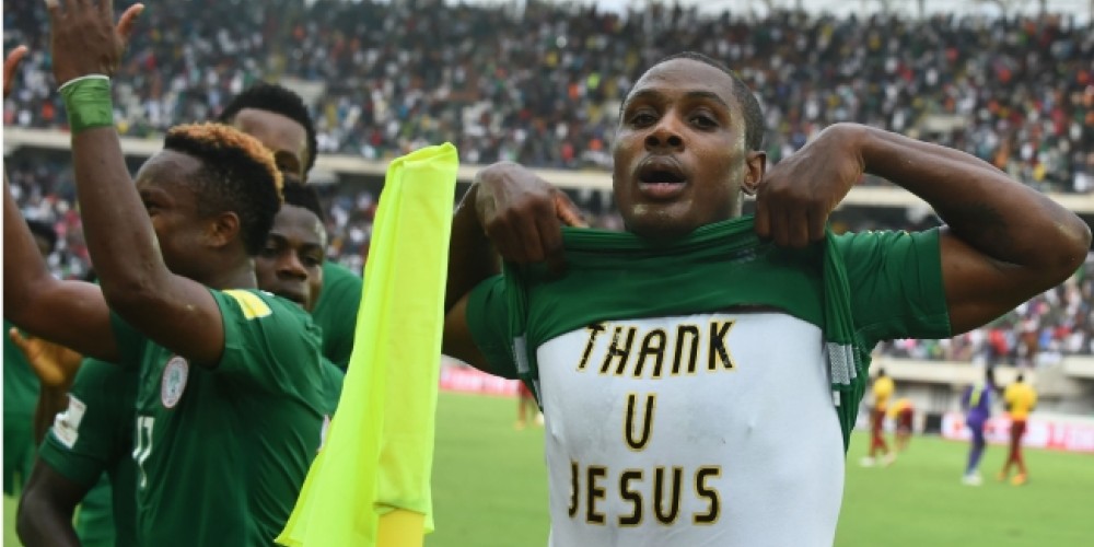 Insólito: el jugador nigeriano que podría ser suspendido por un festejo de gol prohibido