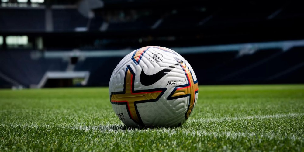 Nike present&oacute; la nueva pelota oficial de la Premier League
