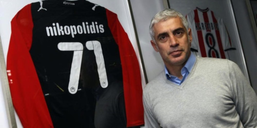 Un ex campe&oacute;n de Europa hoy dirige al equipo de f&uacute;tbol de refugiados