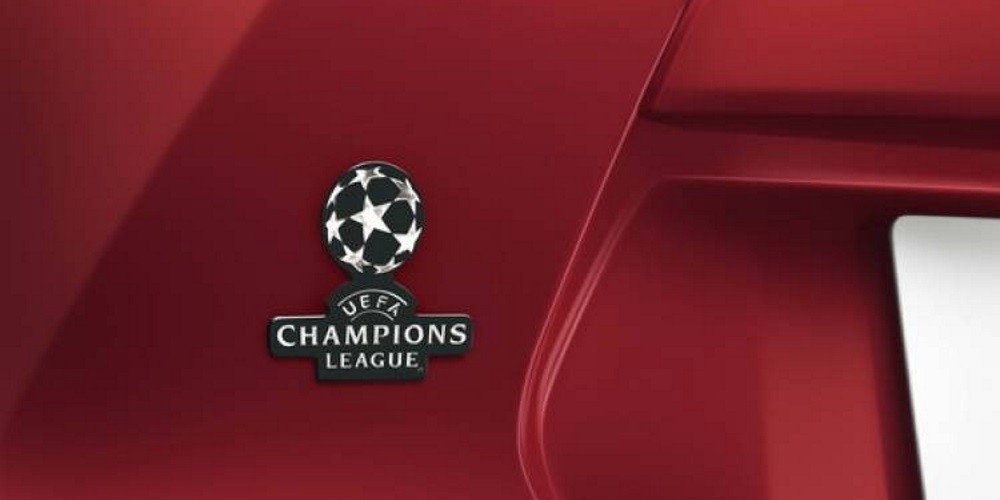 Nissan activa su patrocinio con la Champions League y lanza un auto personalizado del torneo